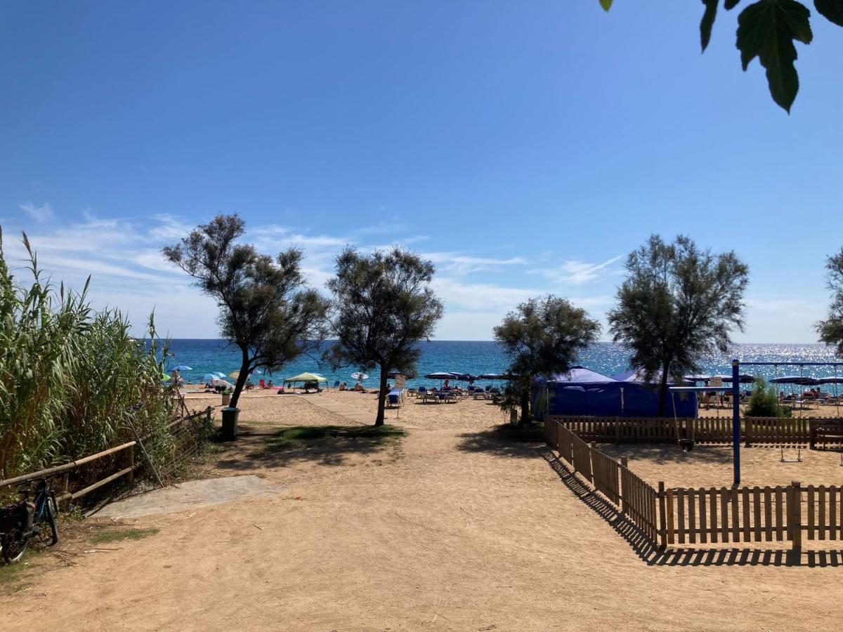 Albatross Mobile Homes On Camping Cala Canyelles Lloret de Mar Exterior foto